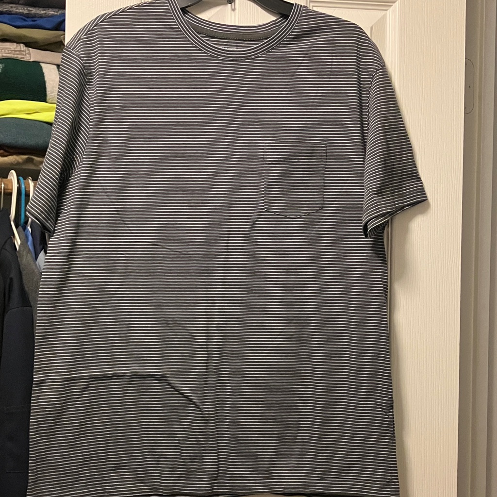 Newly Added Roundtree & Yorke Black And White Striped Short Sleeve Tee